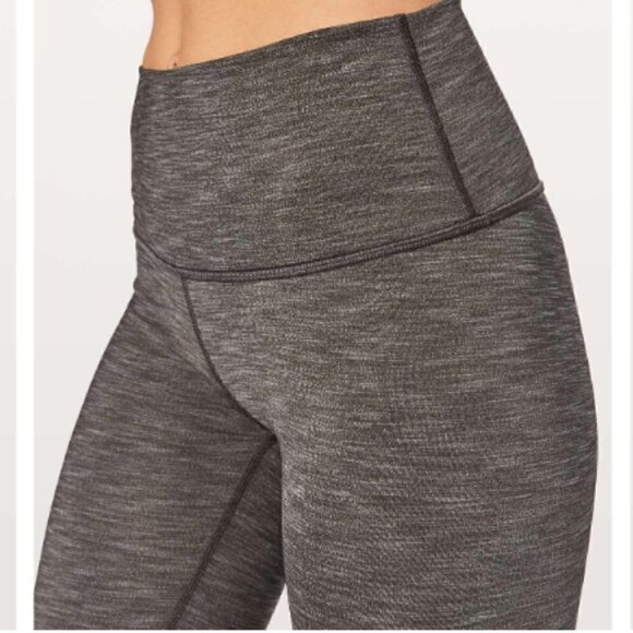 LULULEMON Wunder Under Hi-Rise Tight Full-On Luxtreme 28" - Picture 2 of 11